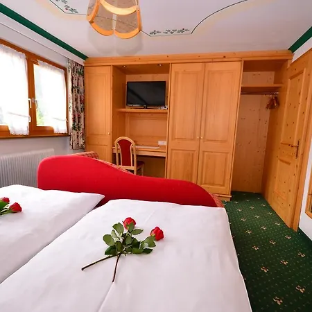 Schafberg 3* Lech am Arlberg