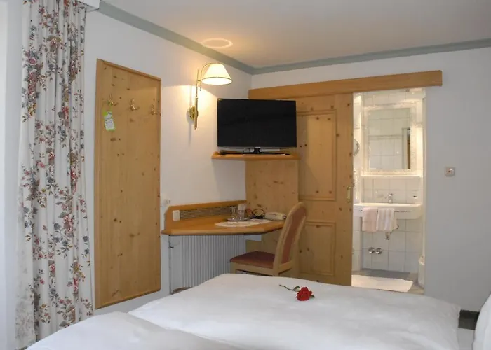 Schafberg Gasthof 3*