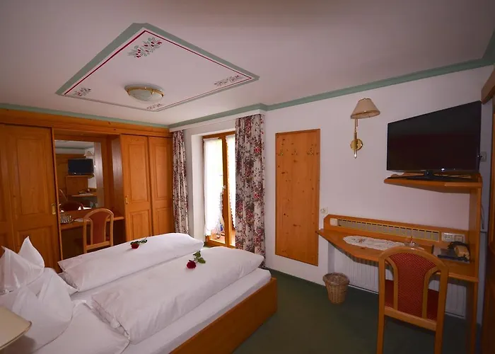 Schafberg Gasthof 3*